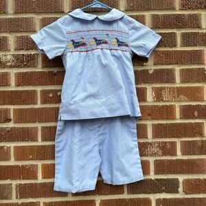 ORIENT EXPRESSED boutique smocked Boys 2 pc Blue outfit Shorts Shirt Size 4